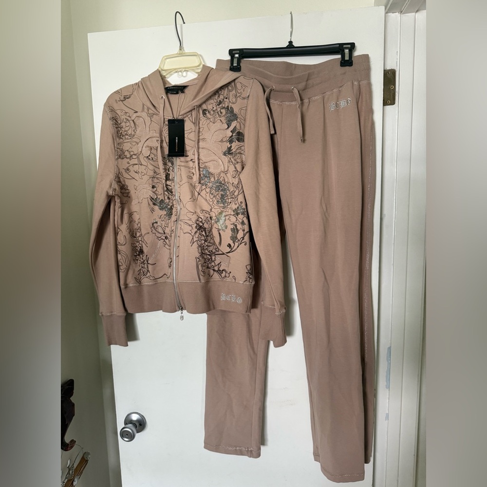 BCBGMaxAzria Floral Embroidered Hoodie and pants in Beige and Gray